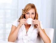 Masz problemy z zębami? Pomoże ci… porcelana. Serio!